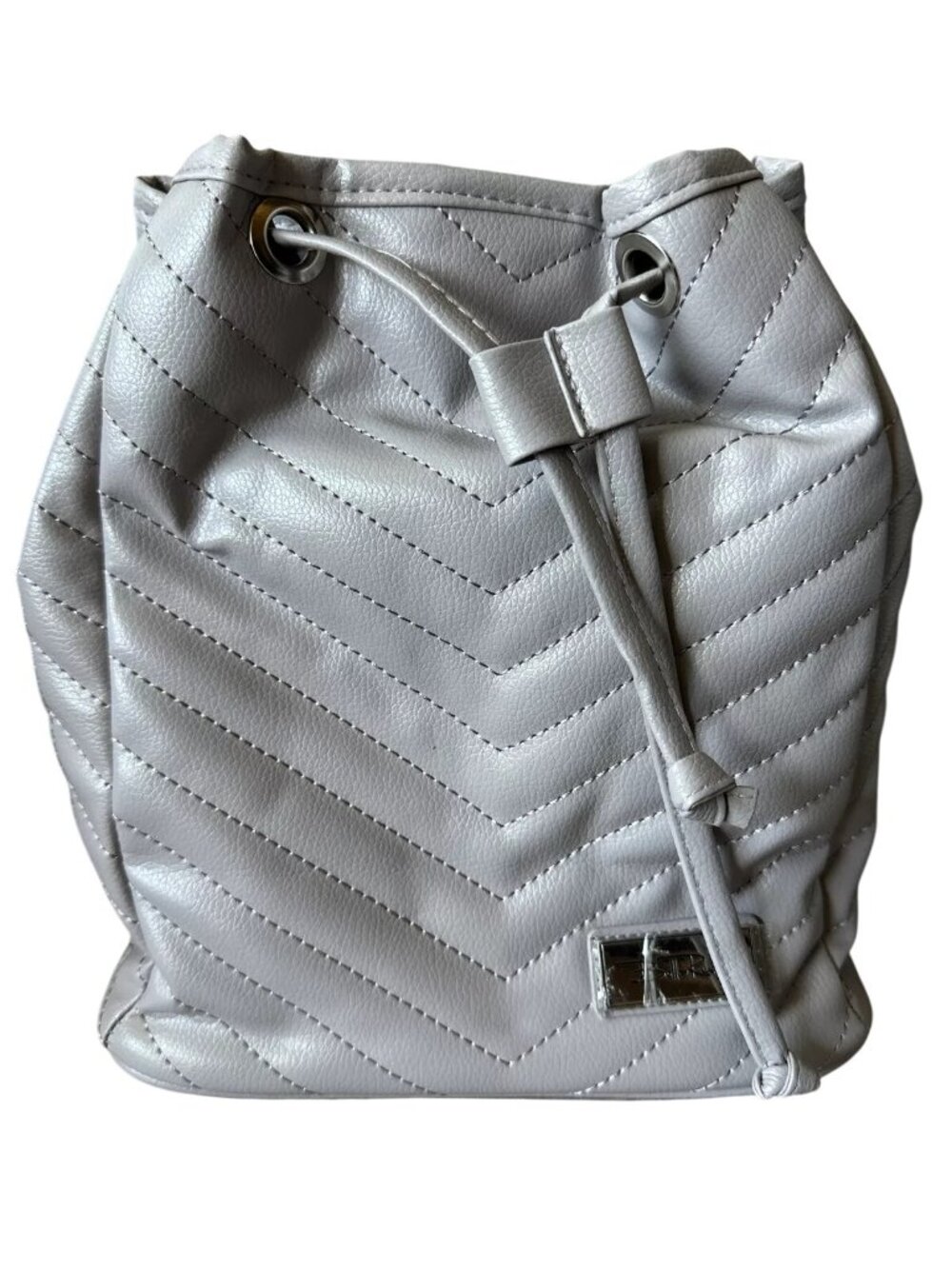 Quilted Vegan Leather bucket Backpack – Gray, Anti‑Theft, Adjustable Straps